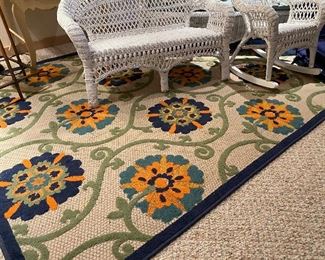Like New Outdoor Rug, Wicker Furniture
