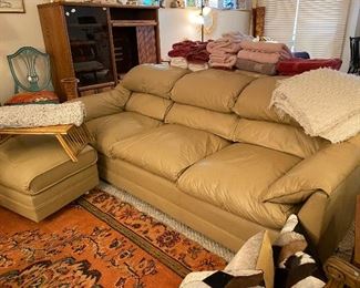 Hancock & Moore Fine Leather Sofa with Ottoman - Like New condition!