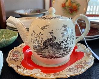 Ca. 1770, Josiah Wedgwood and Sons Earthenware transfer-printed teapot
