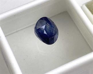 6 Carats Enhanced Blue Sapphire Gemstone