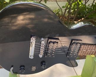 Striker 100ST by Kramer