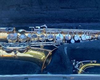 Bundy Selmer II Saxaphone