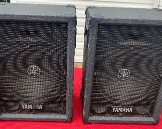 Pair of Yamaha S112V Speakers