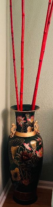 14_____ $150 
Oriental Vase  • 36T
