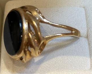 8_____ $120 
10kt gold ring with onyx 0.15oz size 7 1/2
