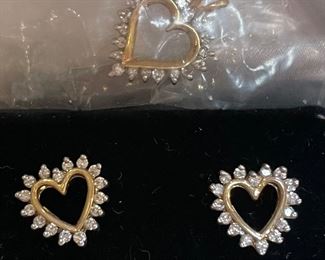 24_____ $100 
10kt gold set pendant & earrings Heart 
