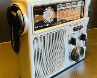 11_____ $60
Eton FR300 Emergency Crank radio
