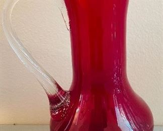 23____$48    red glass 60s pitcher and 8 juice glasses 