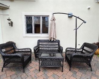 Wicker Patio Set comes with Cushions 
Cushion pictures available April 19th 