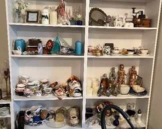 Loads of Knick Knacks 