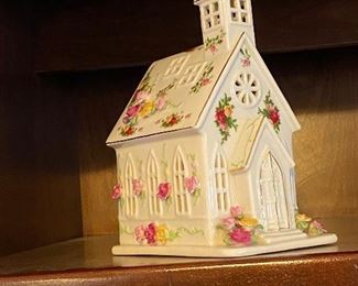 Royal Albert porcelain churches and decorated pieces
