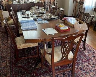 Gorgeous antique table and chairs