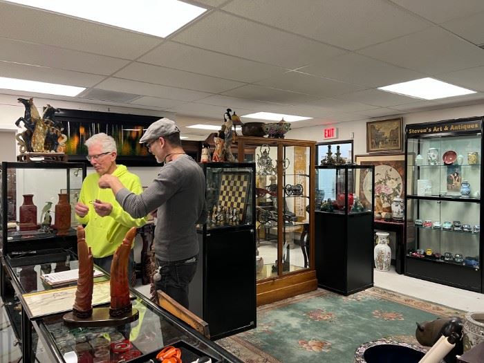 April 16, Estate Sale, Asian Art, Fine Art Auction starts on 4/16/2022