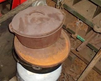 CAST IRON POTS