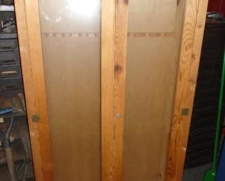 GUN CABINET