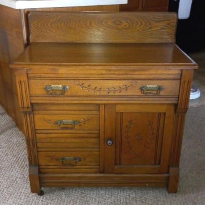 The Late Paul Linnenburger Personal Property... starts on 4/7/2022