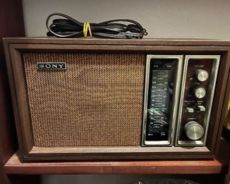 Vintage Sony radio....