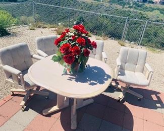 White Wash Table w/4 Pastel Upholstered Chairs plus leaf