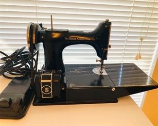 Vintage Singer Sewing Machine