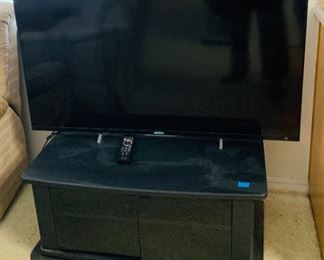 Sony Smart TV / TV Stand w/Cabinet