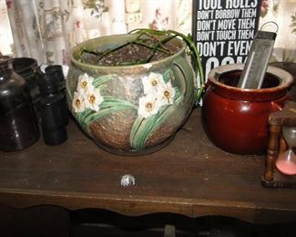 Roseville and crocks