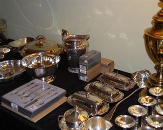 SILVERPLATE COLLECTION