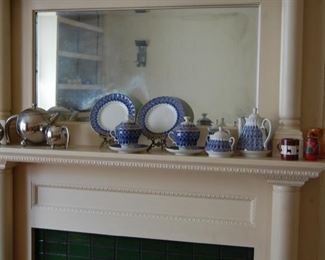 Russian China Set, deco set is maybe 20 years old