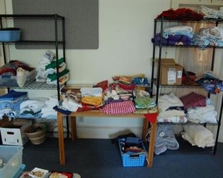 Linens, Towels, blankets, pot holders, scarfs ++++
