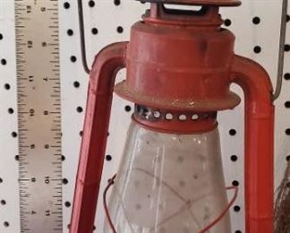 old Dietz kerosene barn lantern
