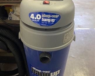 Hang up shop-vac