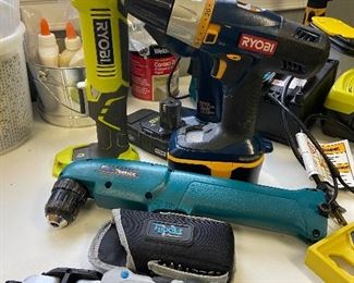 Assorted power tools