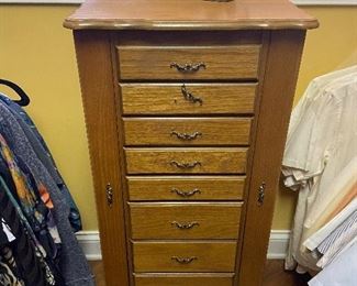 Jewelry armoire