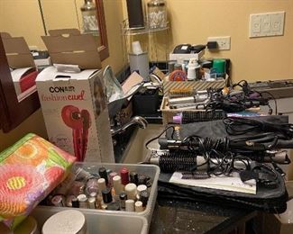 Hair accessories and cosmetics 