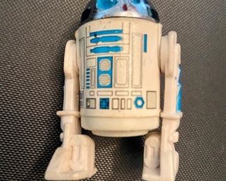 R2D2