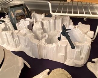 Kenner Star Wars ESB Imperial Attack Base Hoth Playset