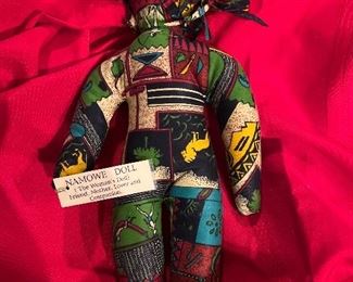 Namowe doll
