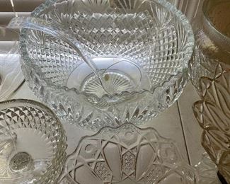 Large princess house punch bowl. Punch cups are somewhere around