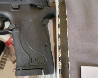 Smith and Wesson M&P 380 Shield EZ #NDN6893