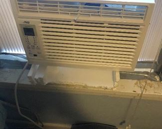 Window air conditioning with remote