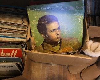 Reto albums and 45’s records