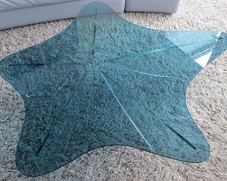 Glass ROCHE BOBOIS starfish table