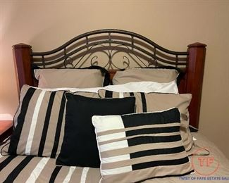 A-AMERICAN FURNITURE Bedroom Set