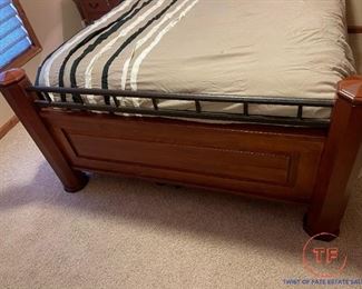 A-AMERICAN FURNITURE Bedroom Set