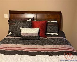 Queen Size Sleigh Bed