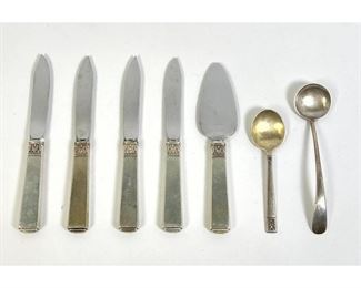 Lot 131 7pc Sterling Flatware