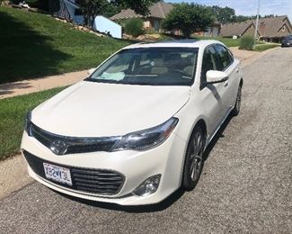 2014 Toyota Avalon with only 54000 miles