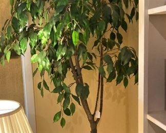 Artificial ficus 