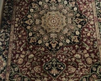 Rug - 3 feet 7 inches x 5 feet