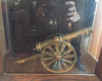 Small bronze cannon