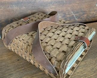 Vintage Basket Food Carrier
